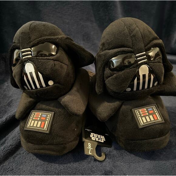 Darth Vader Slippers Mens 7-8 - Picture 1 of 4